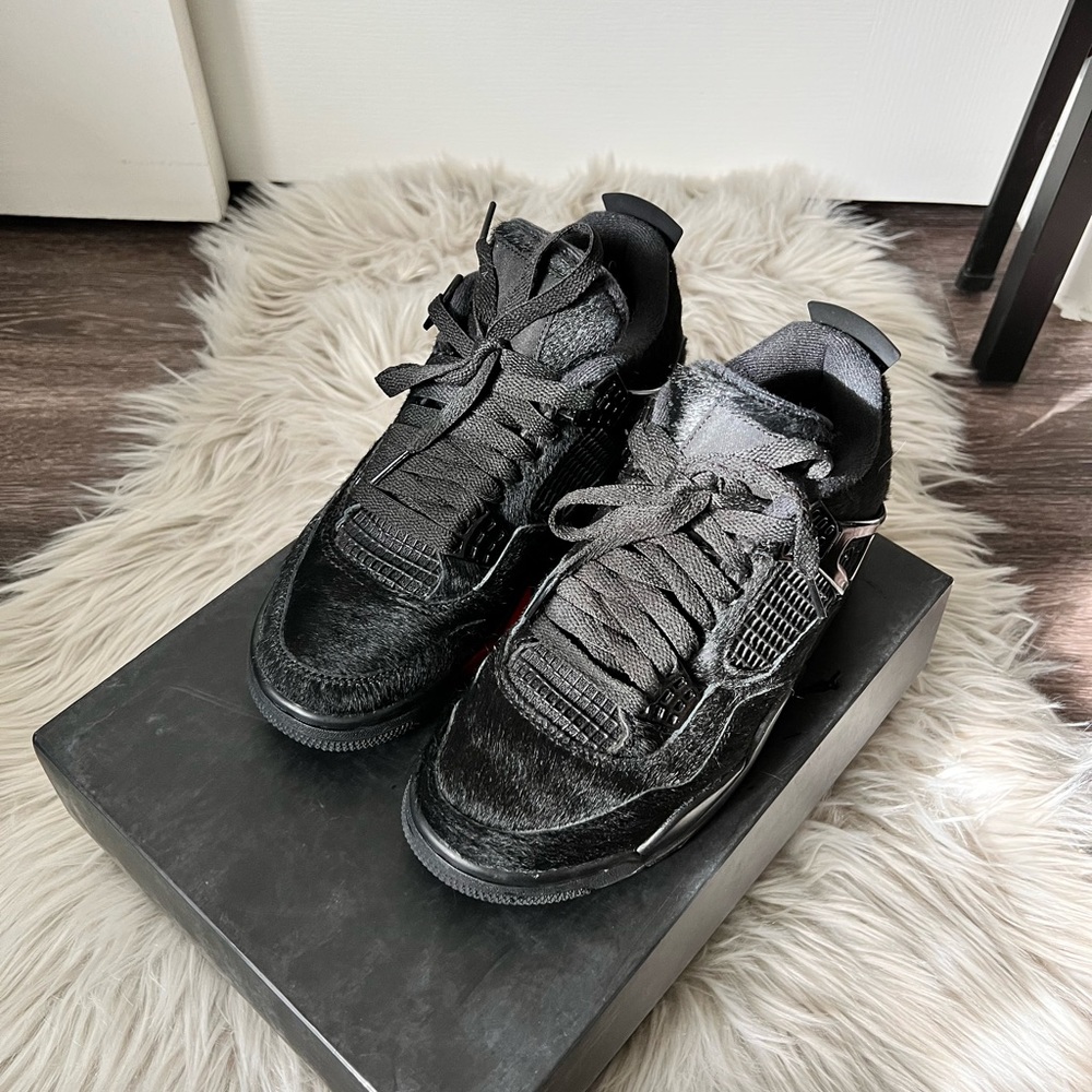 Jordan 4 Olivia Kim